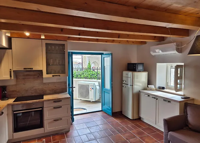 Akvamarin Stone House * Medulin